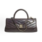 CHANEL 26P Double C Logo leather chain-stitched goatskin with bright gold metal LIDS, oversized handbag for women