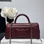 CHANEL 26P Double C Logo leather chain-stitched goatskin with bright gold metal LIDS, oversized handbag for women