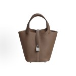 HERMES爱⻢仕 Picotin Lock 18 银扣  Etoupe ⼤象灰