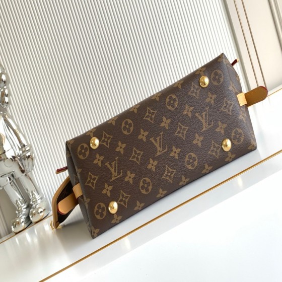 CarryAll small handbag MB163c01 dynamic variable code chip with complete packaging