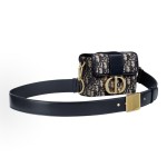 DIOR迪奥 30 Montaigne蒙⽥系列 宽肩带翻盖 ⼩⽅包 ⼿提单肩斜挎包 ⼥款 ⽜仔蓝⾊